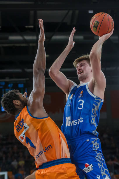 杨瀚森的训 杨瀚森的训